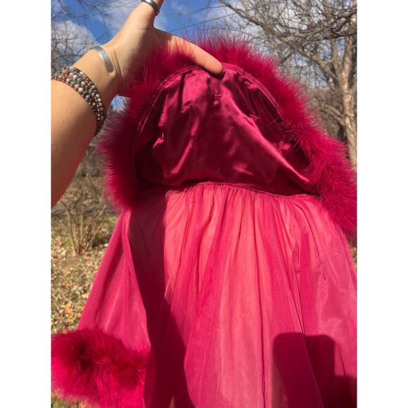VTG Jenelle of California Merlot Robe Lingerie Marabou Feather 100% Nylon XL? - Picture 10 of 10